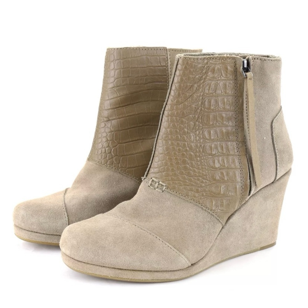 Toms High Wedge Taupe Desert Suede Booties Size 8